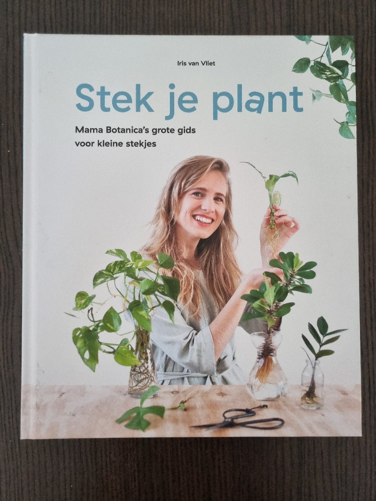 Stek je plant - Mama Botanica, Boeken, Ophalen of Verzenden, Zo goed als nieuw, Interieur en Design