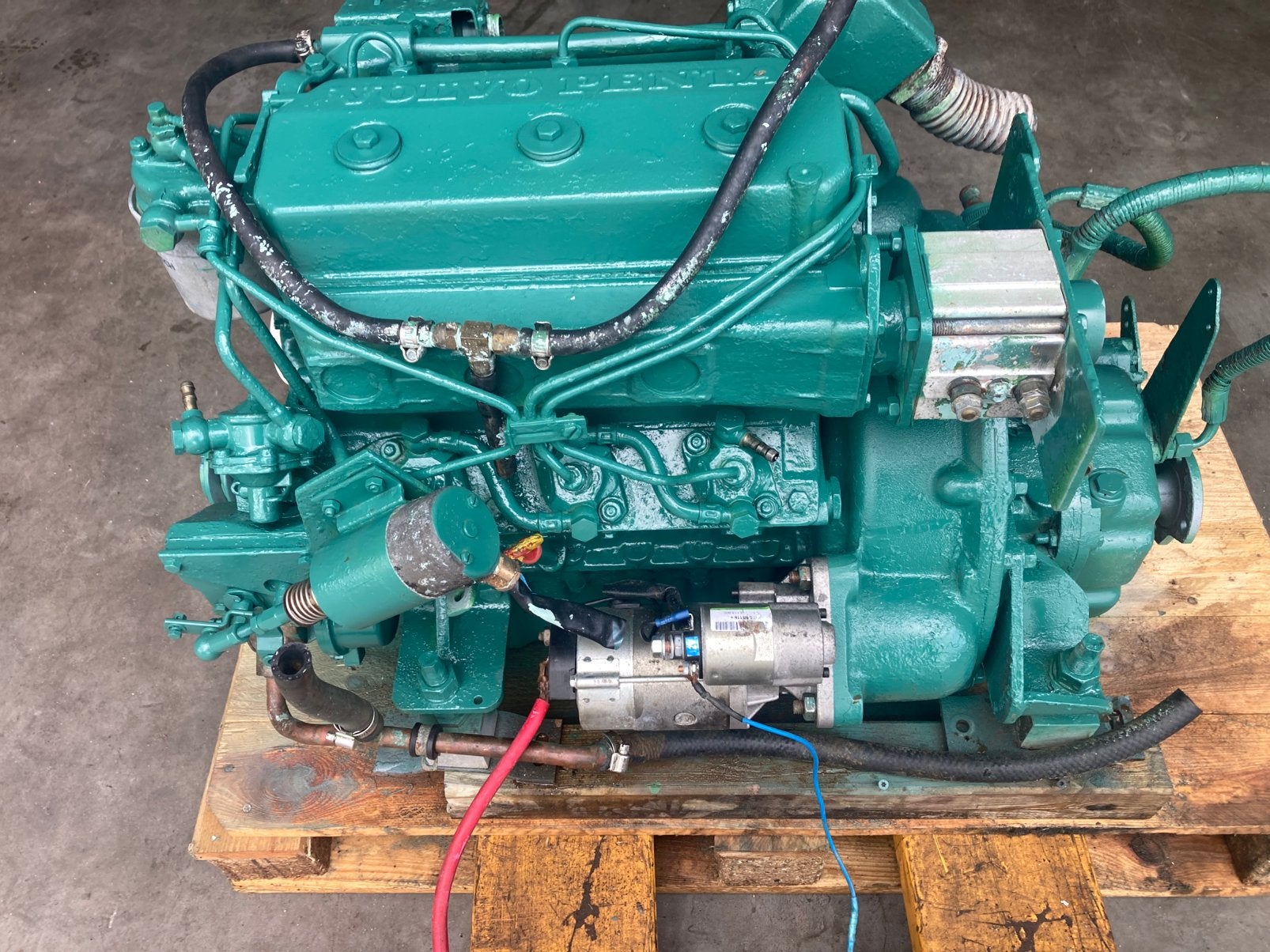 Volvo penta 2003 met prm, Watersport en Boten, Buiten- en Binnenboordmotoren, Ophalen, Gebruikt, 5 tot 10 pk, Binnenboordmotor