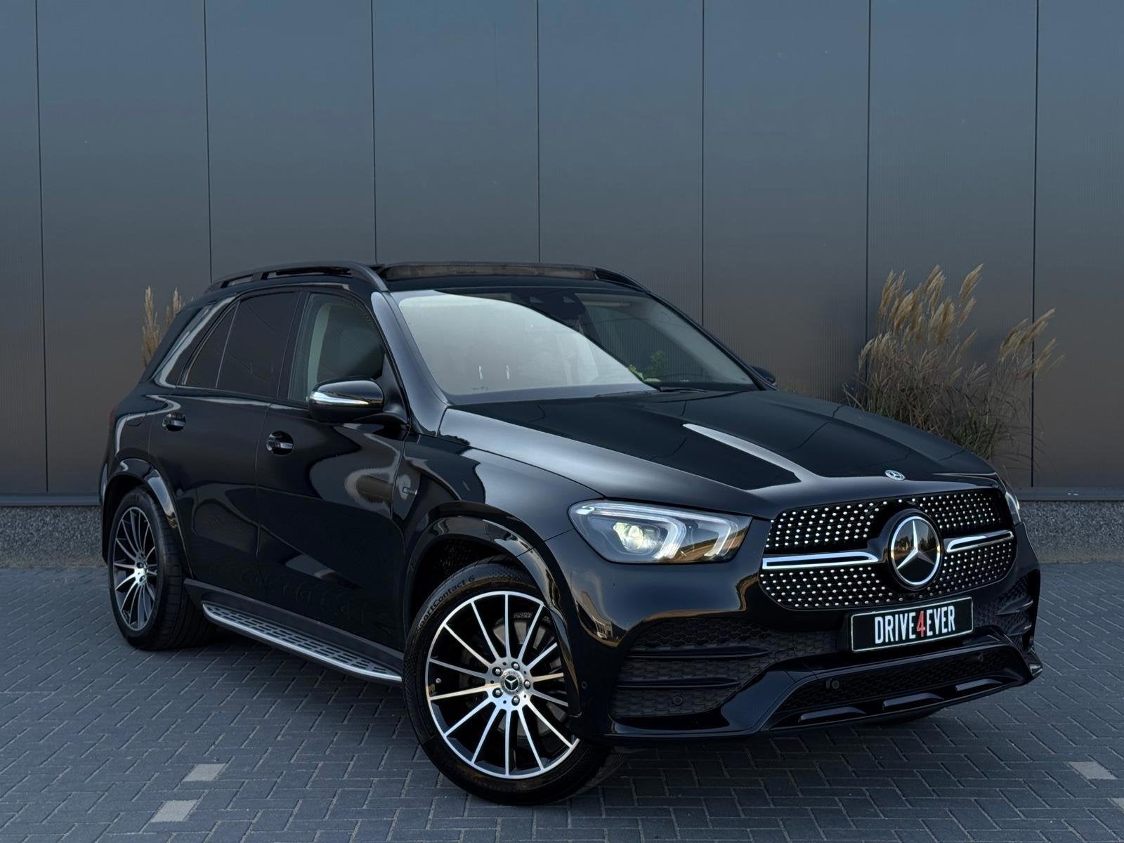 Mercedes-Benz GLE-klasse 350 e 4MATIC Premium Plus | AMG | P, Auto's, Automaat, Dealer onderhouden, Gebruikt, 4 cilinders