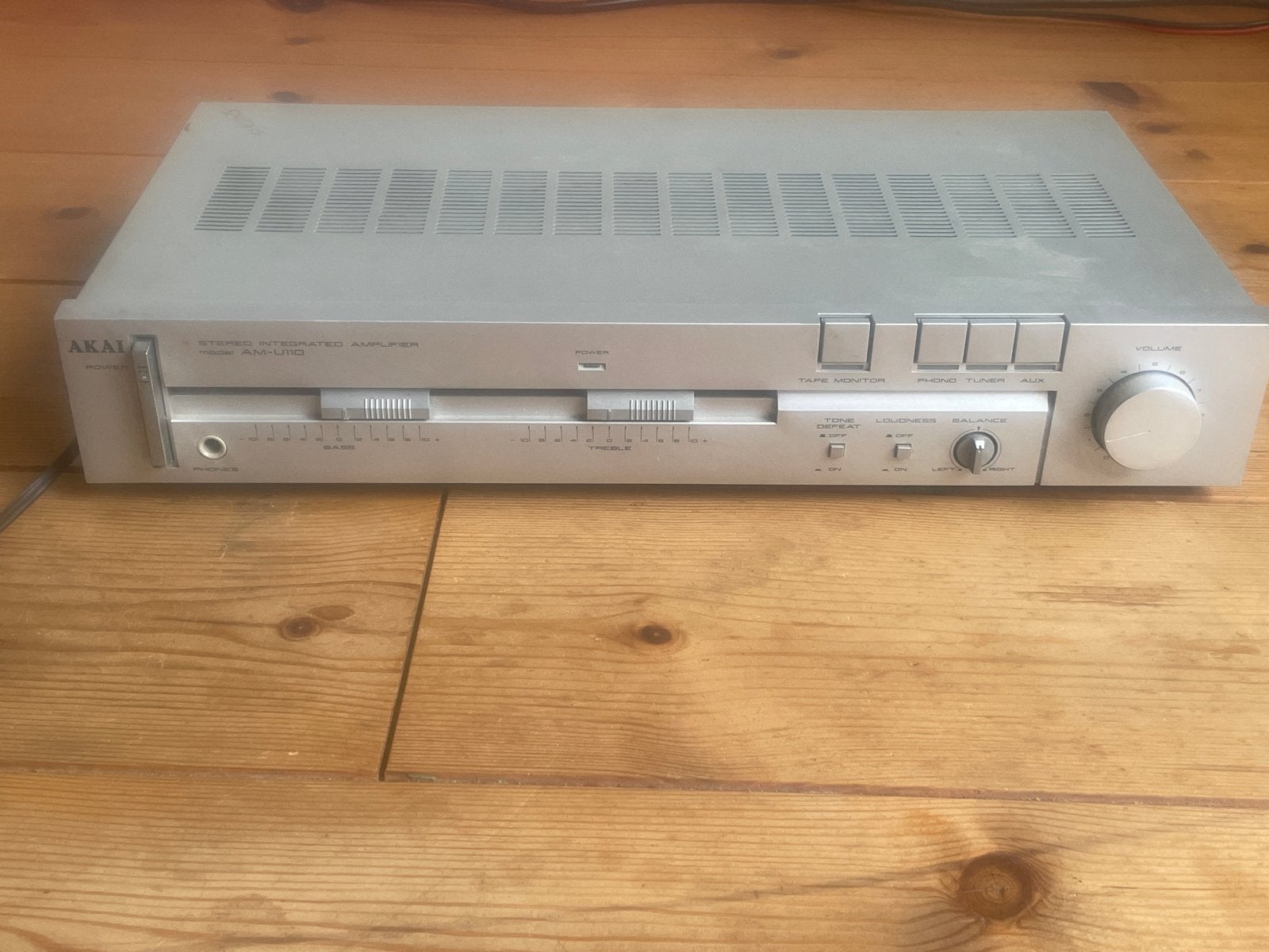 Akai AM-U110 Stereo Geïntegreerde Versterker, Overige merken, Gebruikt, Ophalen of Verzenden, Minder dan 60 watt