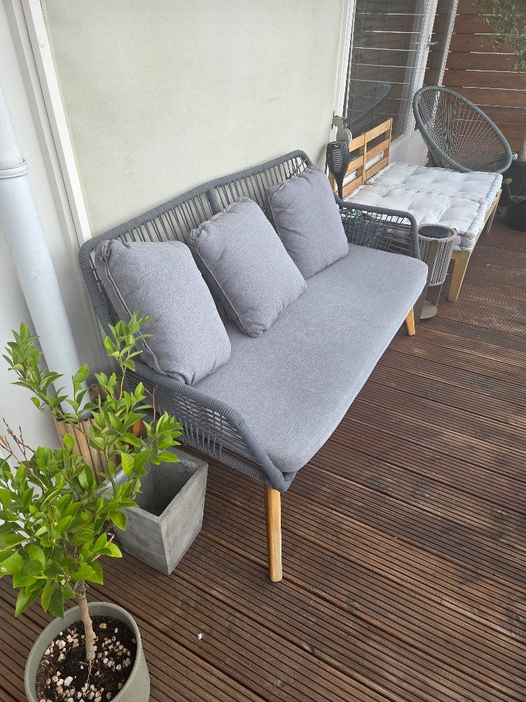 Balkonbank, Ophalen, Zo goed als nieuw, Kunststof