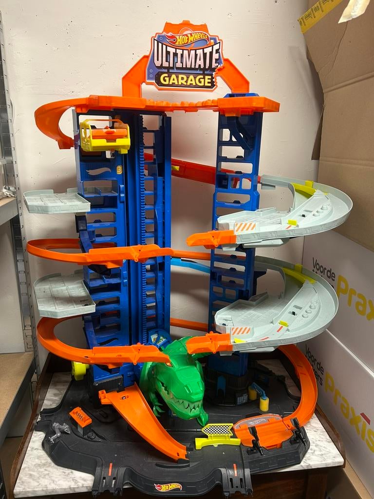 Hot Wheels City Robot T-Rex Ultieme Garage, Ophalen, Opwindmechanisme, Hot Wheels, Racebaan