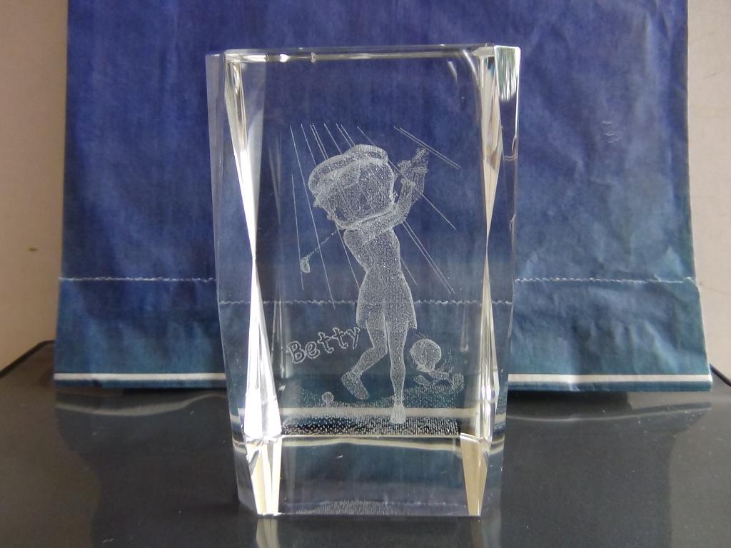 Kristallen laser beeldje BETTY BOOP Golfsport Fj4, Ophalen of Verzenden, Zo goed als nieuw, Fantasy