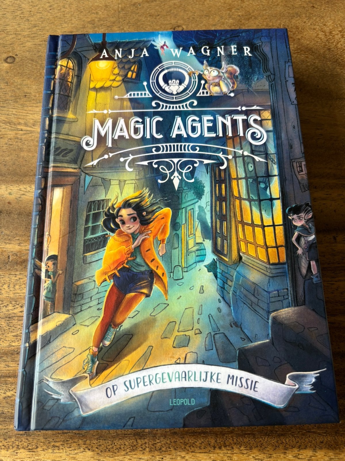 Anja Wagner - Magic Agents, Boeken, Ophalen of Verzenden, Zo goed als nieuw, Anja Wagner
