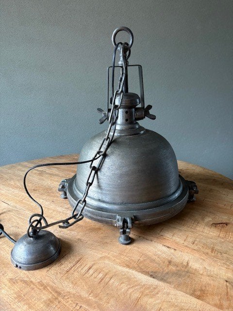 Industriële wandlamp/plafondlamp - Gietijzer, Huis en Inrichting, Lampen | Wandlampen, Gebruikt, Grijs, Overige merken, Metaal