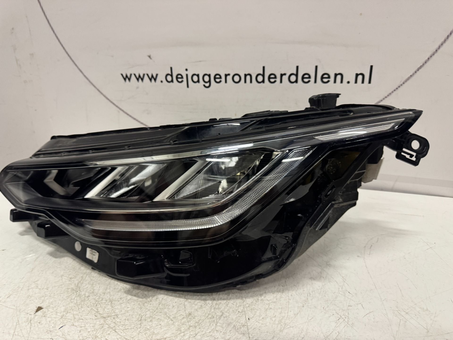 VW GOLF 8,5 8 FACELIFT KOPLAMP LED RECHTS 5H1941005A, Gebruikt, Volkswagen, Volkswagen AG, Berliner Ring 2
38440  Wolfsburg, DE