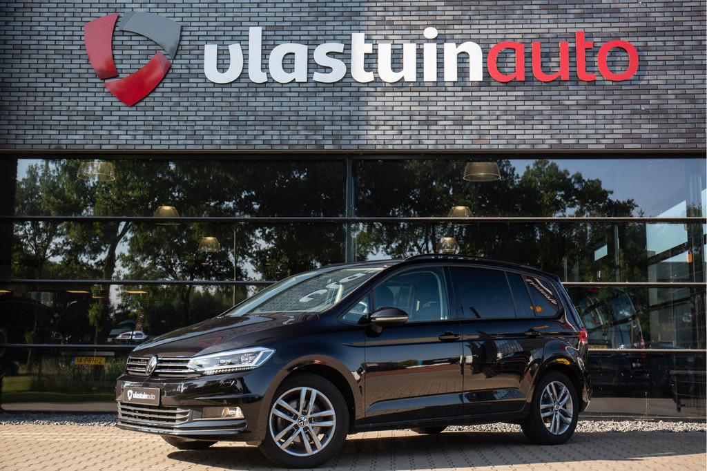Volkswagen Touran 1.5 TSI Comfortline Business 7p , 7 persoo, Auto's, Zwart, 4 cilinders, 150 pk, 7 stoelen