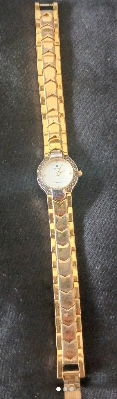 Bulova dameshorloge met strass, goudkleurig, Sieraden, Tassen en Uiterlijk, Horloges | Dames, Overige merken, Overige materialen