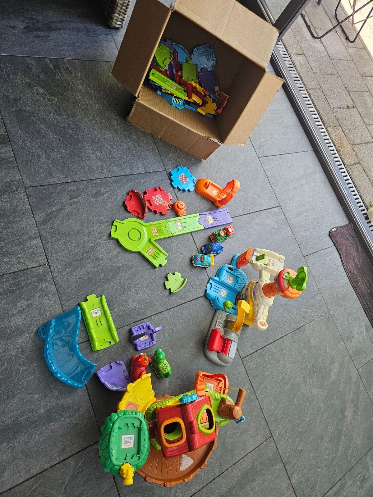 VTech Toet Toet Auto's Speelset met veel extra's, Ophalen, Gebruikt, Jongen of Meisje