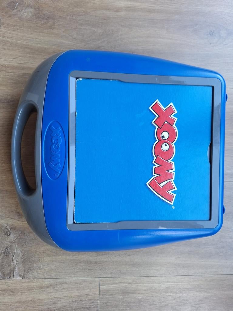 Xoomy tekentafel met projector en sjablonen, Ophalen of Verzenden, Gebruikt, Knutselen, Met licht