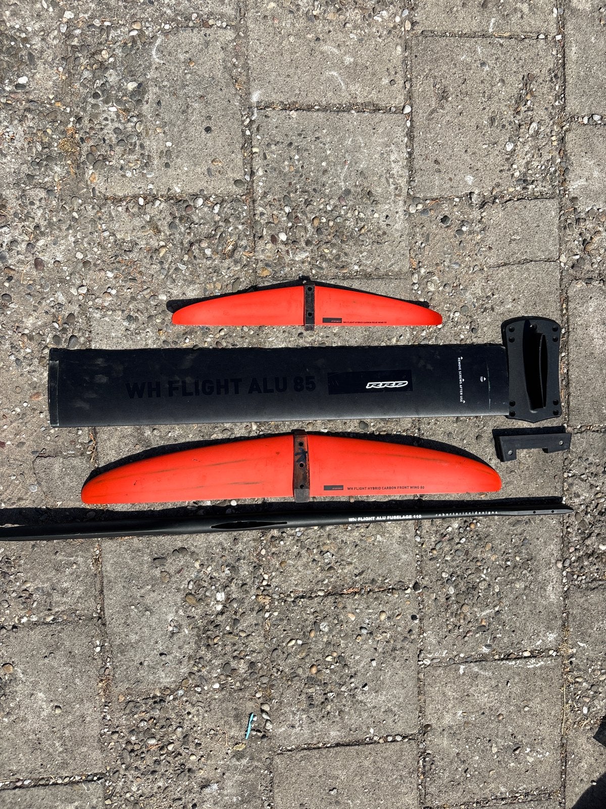 RRD WH Flight ALU 85 Hydrofoil & Windfoilboard, Watersport en Boten, Windsurfen, Ophalen, RRD, Zo goed als nieuw, Geschikt voor foilen