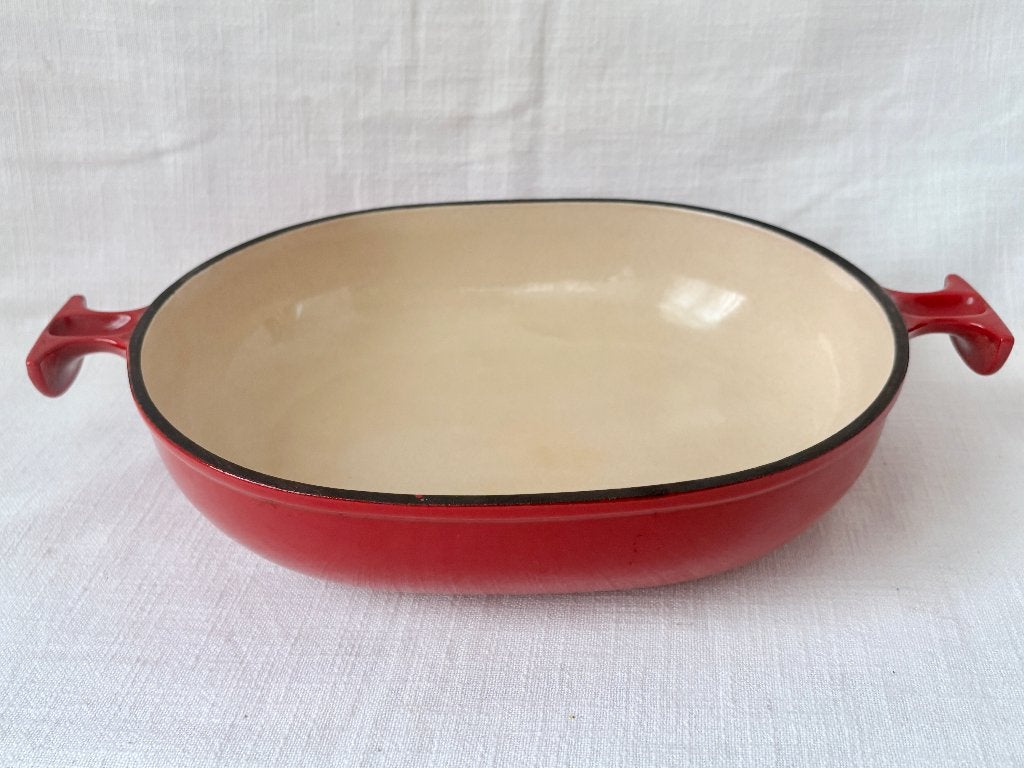 Le Creuset - Enzo Mari ovenschaal 25 cm, Huis en Inrichting, Keuken | Potten en Pannen, Gietijzer, Verzenden, Overige typen, Nieuw
