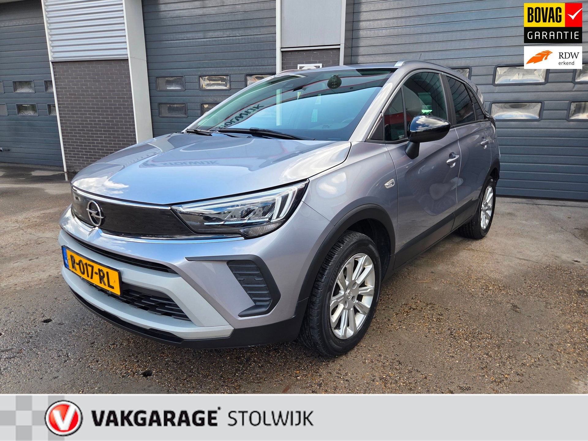 Opel Crossland 1.2 Turbo Elegance Automaat, Stoel en stuur v, Auto's, 840 kg, Gebruikt, 1199 cc, Leder en Stof