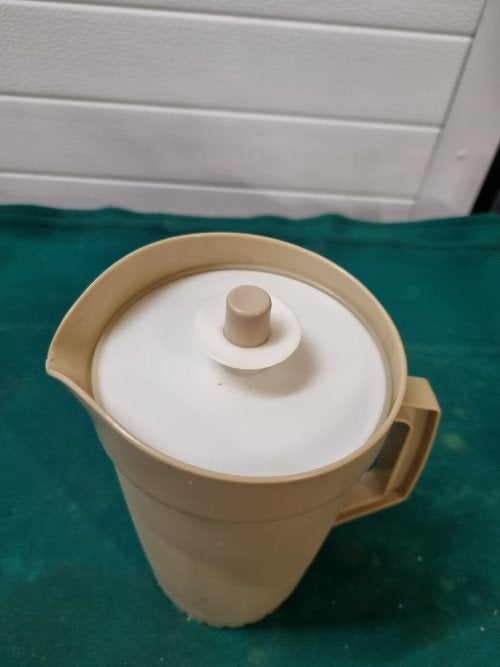 tupperware schenkkan lekvrij, Ophalen of Verzenden, 'T Olde Gre-j, Info@toldegrej.nl, Endepoelstraat 20f Didam