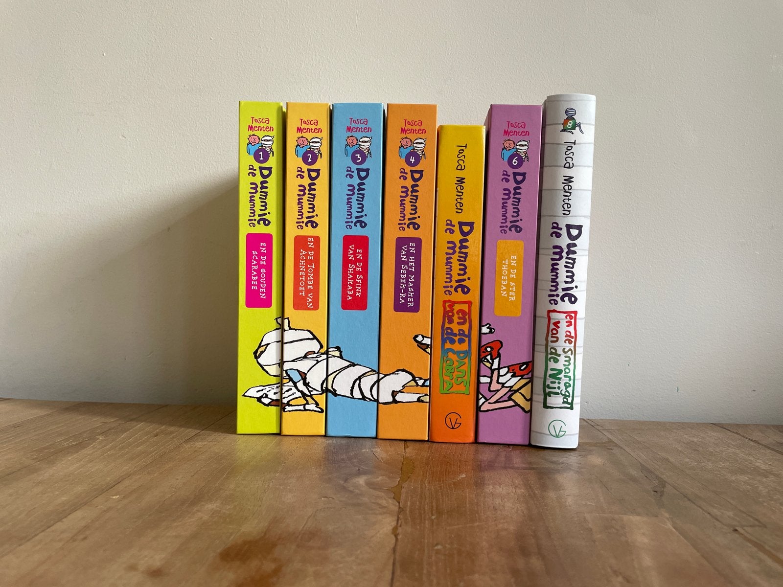 Dummie de Mummie boekenreeks - 7 delen, Boeken, Kinderboeken | Jeugd | 10 tot 12 jaar, Ophalen of Verzenden, Gelezen, Fictie