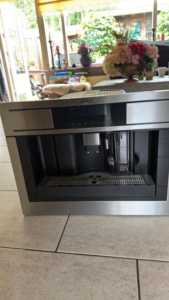 AEG koffiemachine, Ophalen, Afneembaar waterreservoir, Gebruikt, 10 kopjes of meer