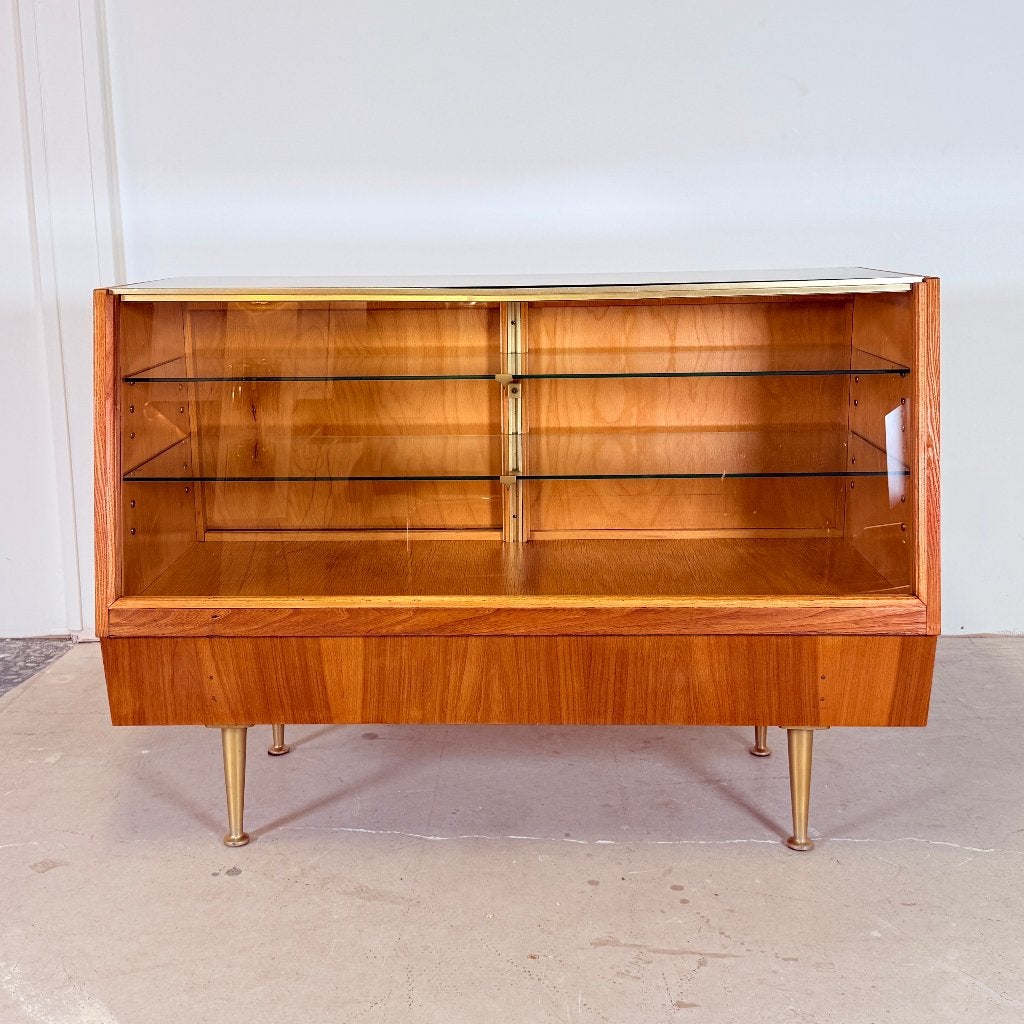 Vintage Toonbank Vitrine op gouden pootjes, Huis en Inrichting, D, Met deur(en), 100 tot 150 cm, Glas