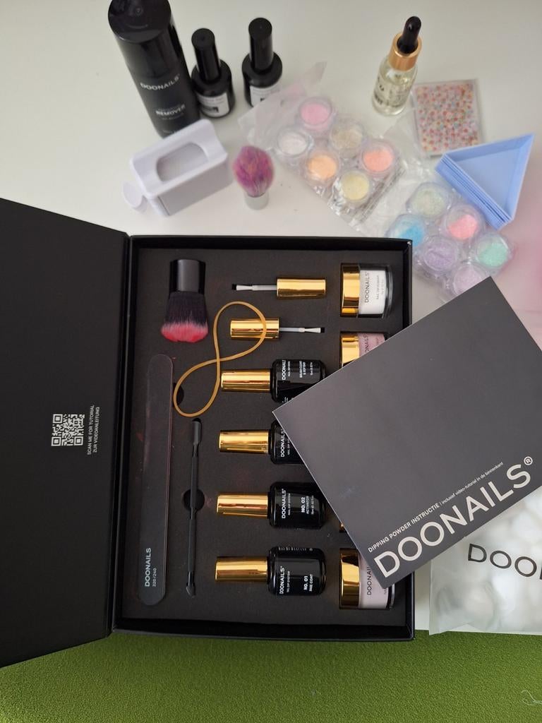 Doonails / nagel spullen, Ophalen of Verzenden, Zo goed als nieuw, Overige kleuren, Handen en Nagels