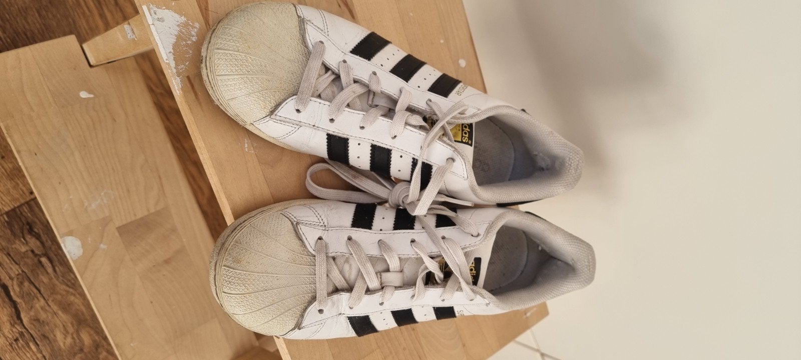 Klassieke vintage Adidas Superstar sneakers – Wit/Zwart – Ma, Adidas, Wit, Ophalen of Verzenden, Sneakers of Gympen