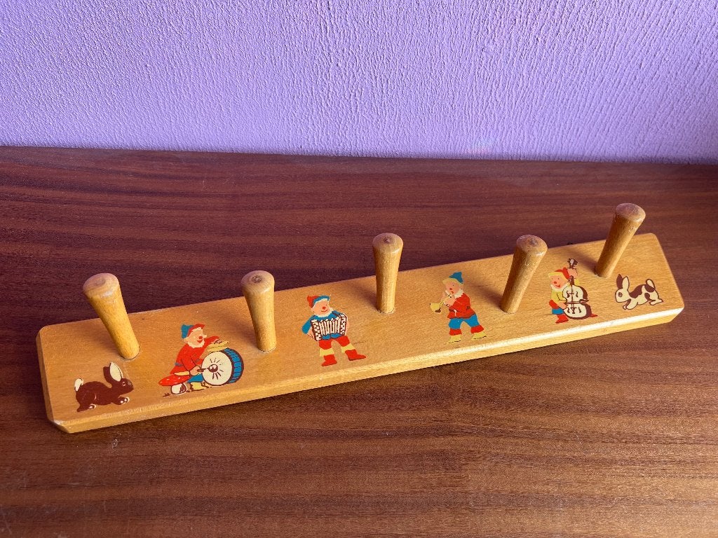 Retro (kinder)kapstok, Wandkapstok, Gebruikt, Ophalen of Verzenden, Minder dan 100 cm