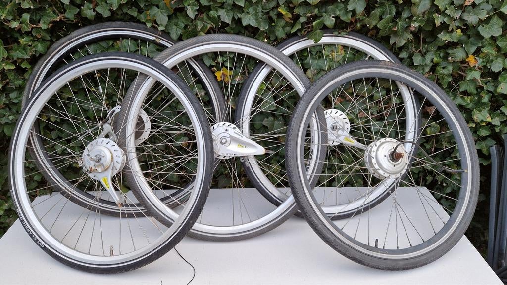 Diverse voorwielen met name Sparta & Batavus, Ophalen of Verzenden, Stadsfiets, Wiel, Aluminium
