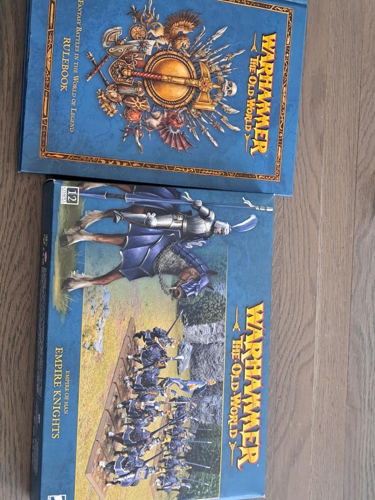 Warhammer the old world rulebook empire knights, Ophalen of Verzenden, Nieuw, Warhammer, Boek of Catalogus
