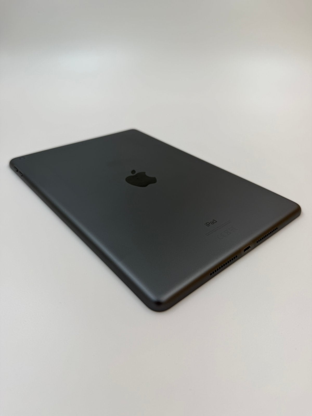 Apple iPad 8 32GB | Garantie | Inclusief lader, Ophalen of Verzenden