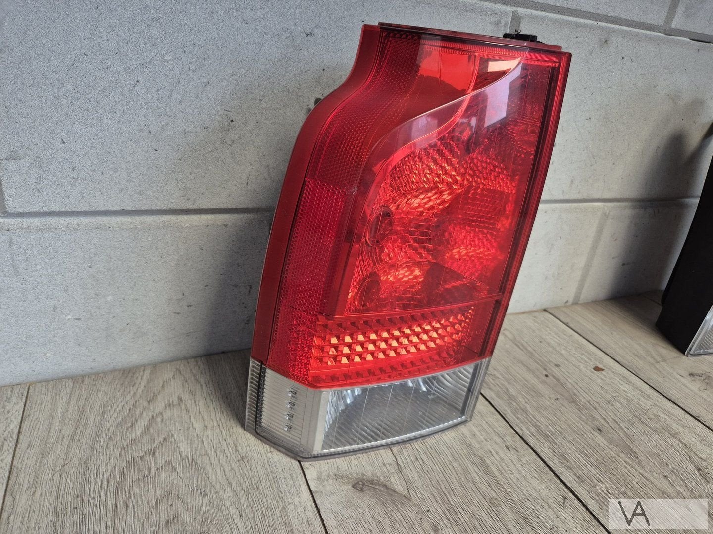 Achterlicht links van Volvo V70 2004 - 2007 €75 facelift led, Auto-onderdelen, Gebruikt, -, -, Ophalen of Verzenden