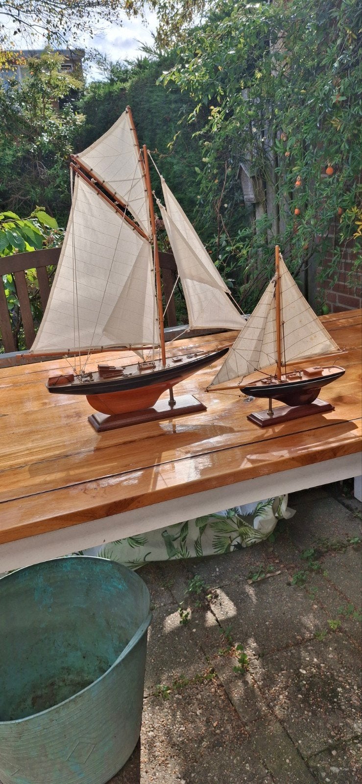 Set van 2 gedetailleerde zeilbootmodellen, Ophalen, Gebruikt, Groter dan 1:32, Overige merken