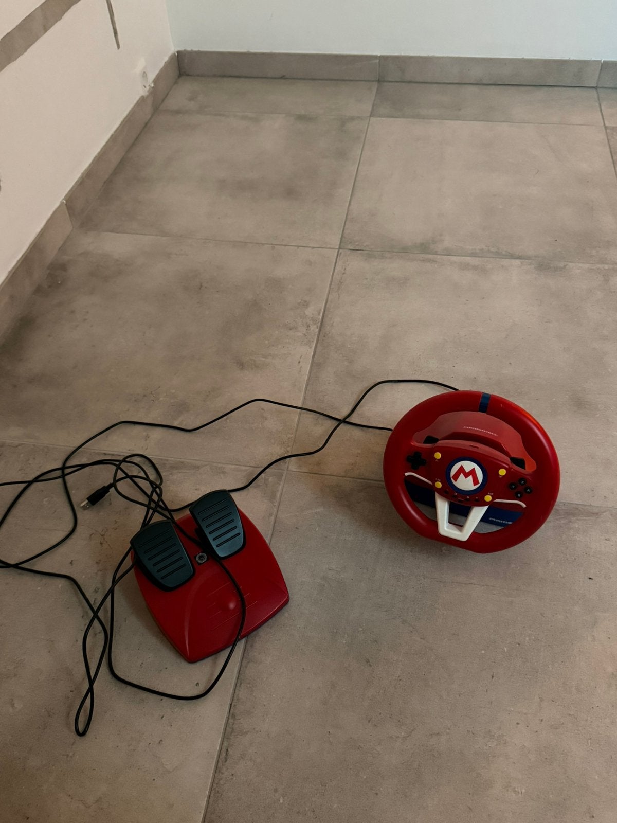 Super mario Kart stuur, Ophalen, Racen en Vliegen, Zo goed als nieuw, 3 spelers of meer