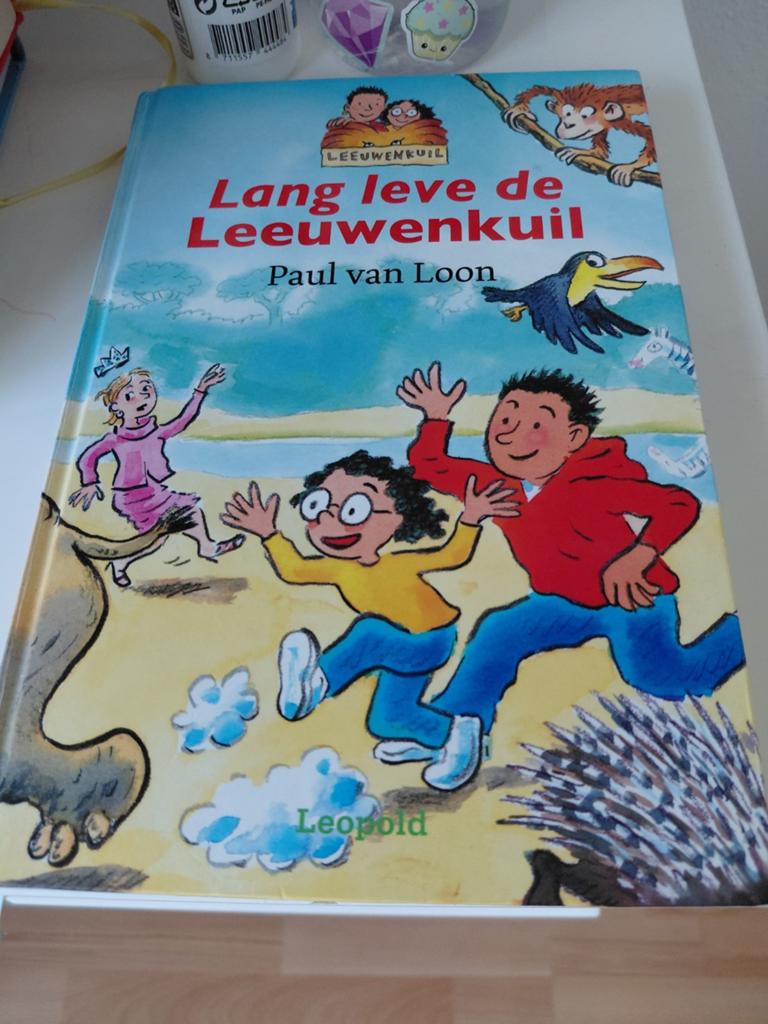 Lang leve de Leeuwenkuil - Paul van Loon, Ophalen of Verzenden, Gelezen, Paul van Loon, Fictie algemeen