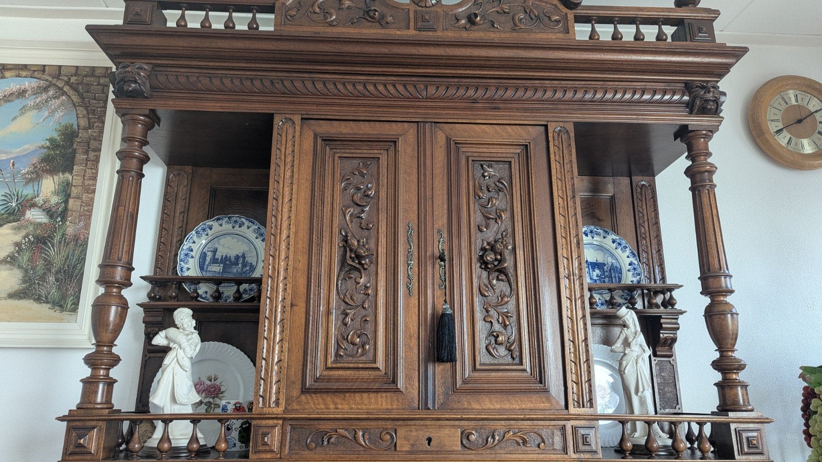 Antiek Eiken Dressoir met Rijkelijk Snijwerk, Antiek en Kunst, Antiek | Meubels | Kasten, Ophalen of Verzenden