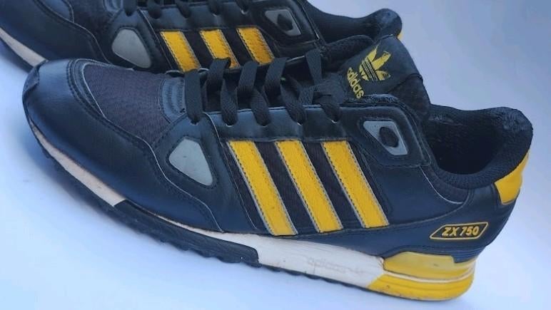 Adidas ZX 750 sneakers - Zwart/Geel, hiel reparatie nodig, Verzenden, Zwart, Sneakers of Gympen, Adidas