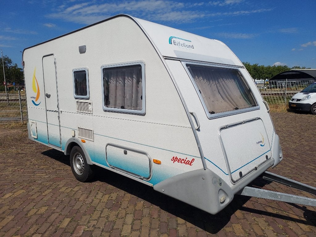 Eifelland  Special 420 bj 2004  4750 euro, Bedrijf, Treinzit, 750 - 1000 kg, Eifelland