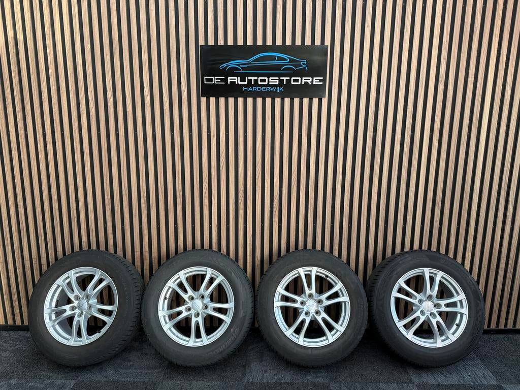Mazda CX5 17 Inch Winterset, Auto-onderdelen, Banden en Velgen, Banden en Velgen, All Season, 17 inch, 225 mm, Personenwagen, Gebruikt