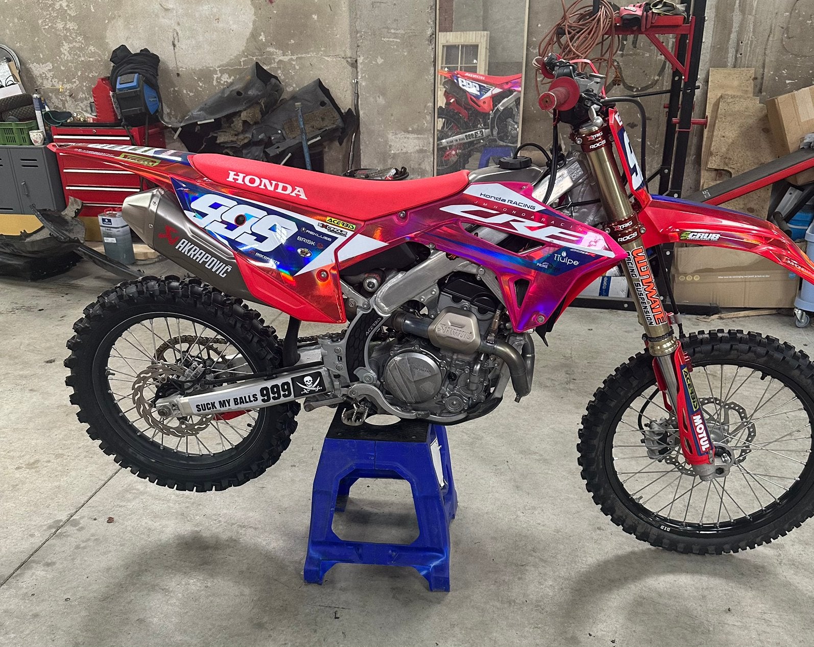 Crossmotor Honda CRF 250 R (300 cc) 2022 Akrapovic, Particulier, Crossmotor, Meer dan 35 kW, 1 cilinder
