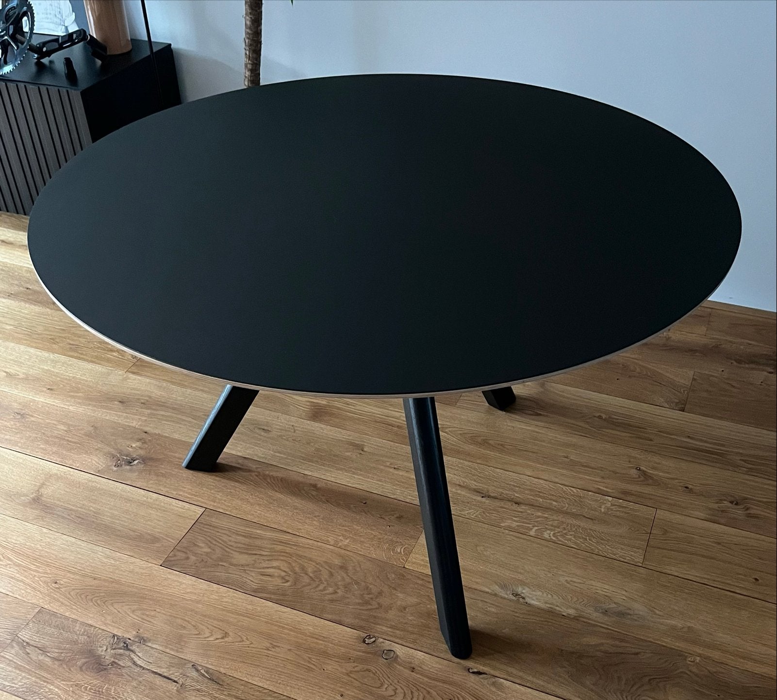 HAY CPH20 Ronde Eettafel - Zwart - 120 cm, Ophalen, Gebruikt, Rond, Vier personen