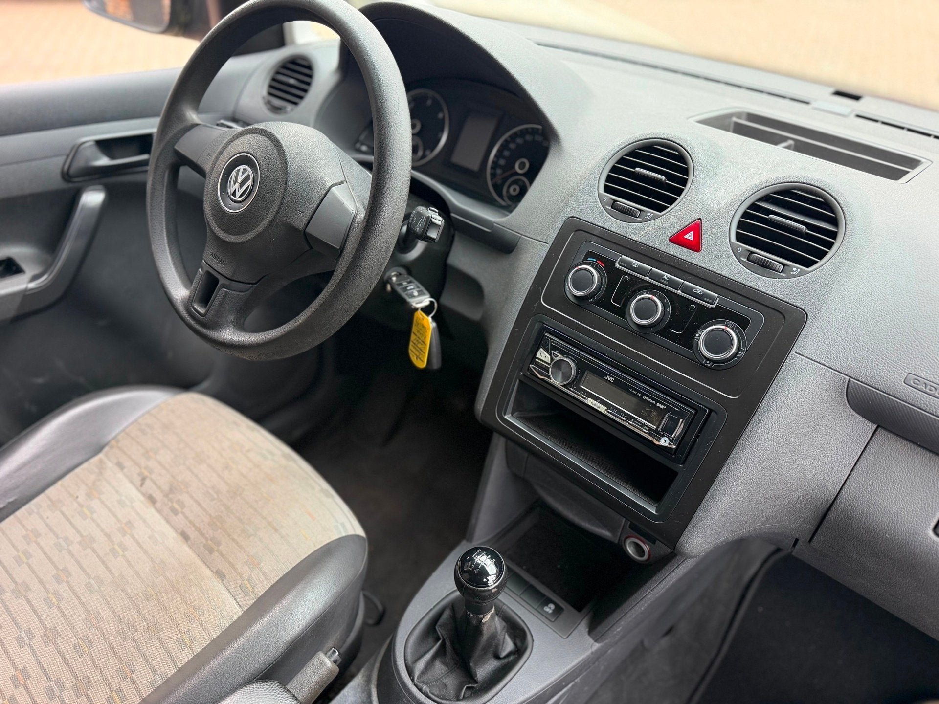 Volkswagen Caddy 1.6 TDI Airco Elk.Ramen Cruise Controle Tre, Auto's, Voorwielaandrijving, Stof, Gebruikt, Zwart
