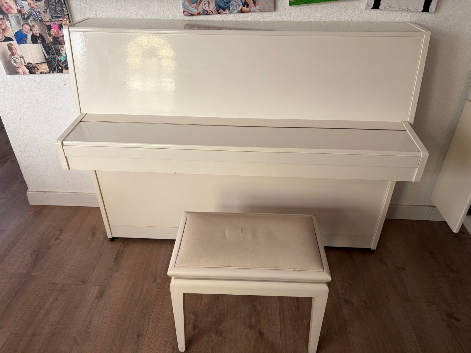 Nette, witte Fazer piano, Ophalen, Zo goed als nieuw, Wit, Piano