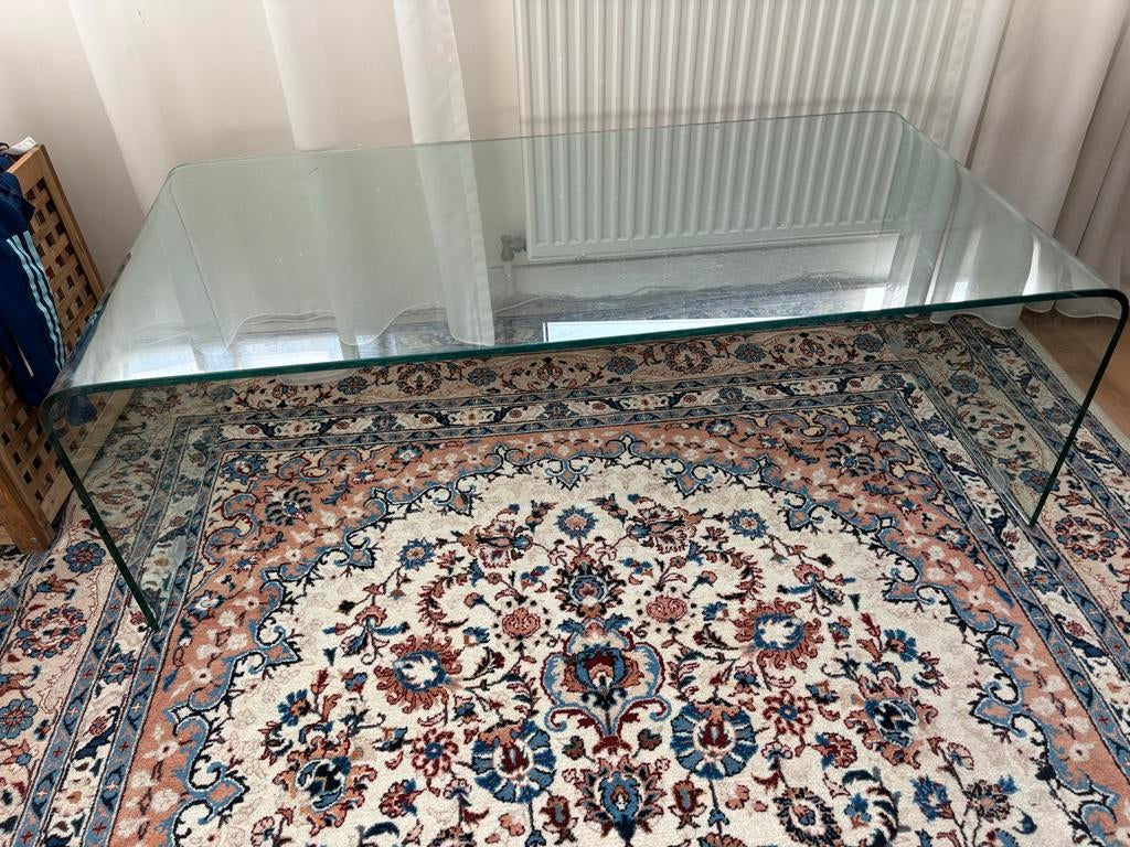 Glazen salontafel met gebruikssporen (krassen), Huis en Inrichting, Tafels | Salontafels, Ophalen, Gebruikt, 50 tot 100 cm, 100 tot 150 cm