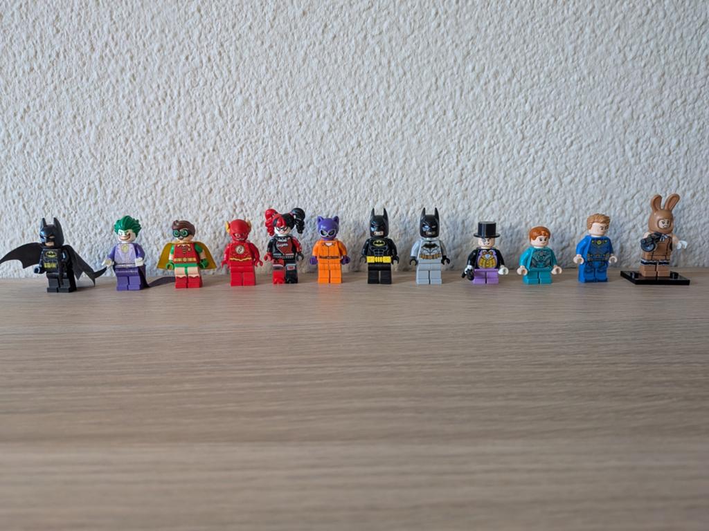 12 DC Minifigures - Los of Per Stuk, Gebruikt, Lego, Ophalen of Verzenden, Minifiguur