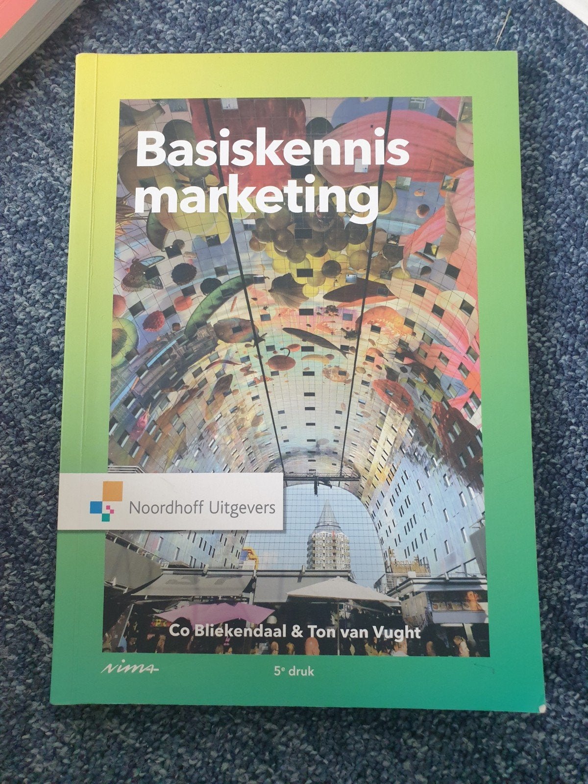 Basiskennis marketing, Zo goed als nieuw, Economie en Marketing, Co Bliekendaal; Ton van Vught, Ophalen of Verzenden