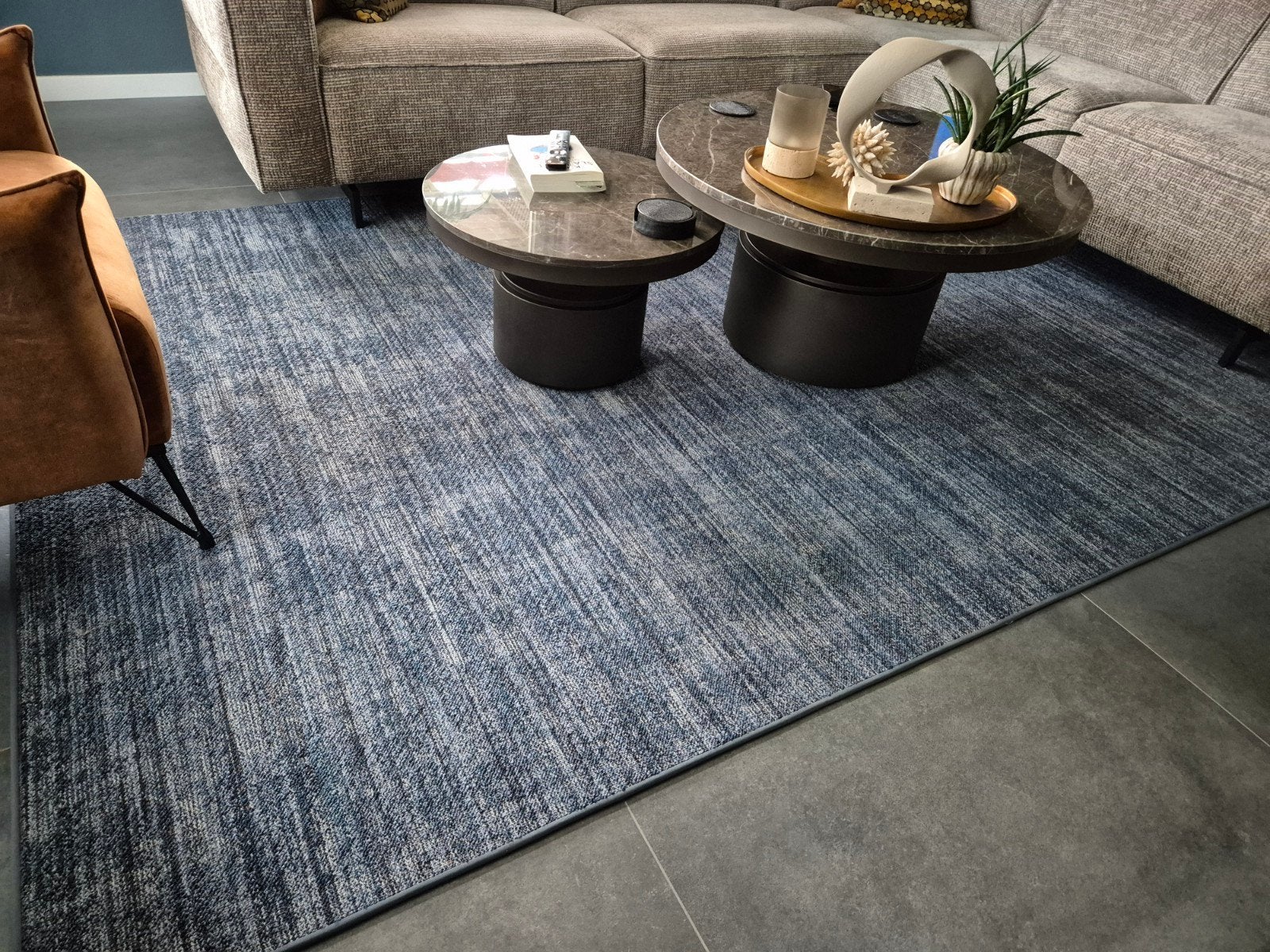 desso vloerkleed 200x300 light denim, Ophalen, Zo goed als nieuw, Tapijt
