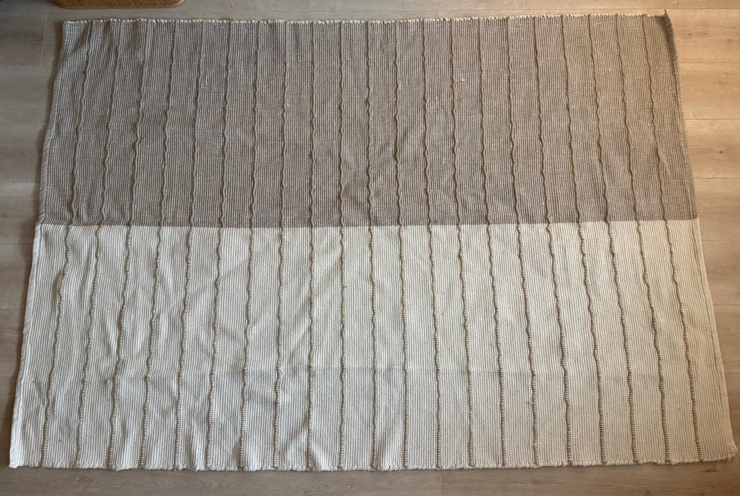 Vloerkleed - 140 x 200 cm, Wit, 100 tot 150 cm, 200 cm of meer, Ophalen of Verzenden