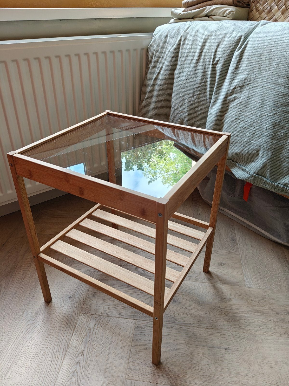 Houten en glazen bijzettafel (H45 L34.5 B36 cm), Minder dan 55 cm, Gebruikt, Vierkant, Hout