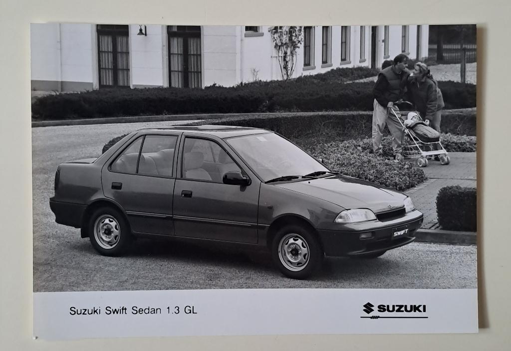 Suzuki Swift 1.3 GL Sedan - PERSFOTO -, Ophalen of Verzenden, Nieuw, Overige merken
