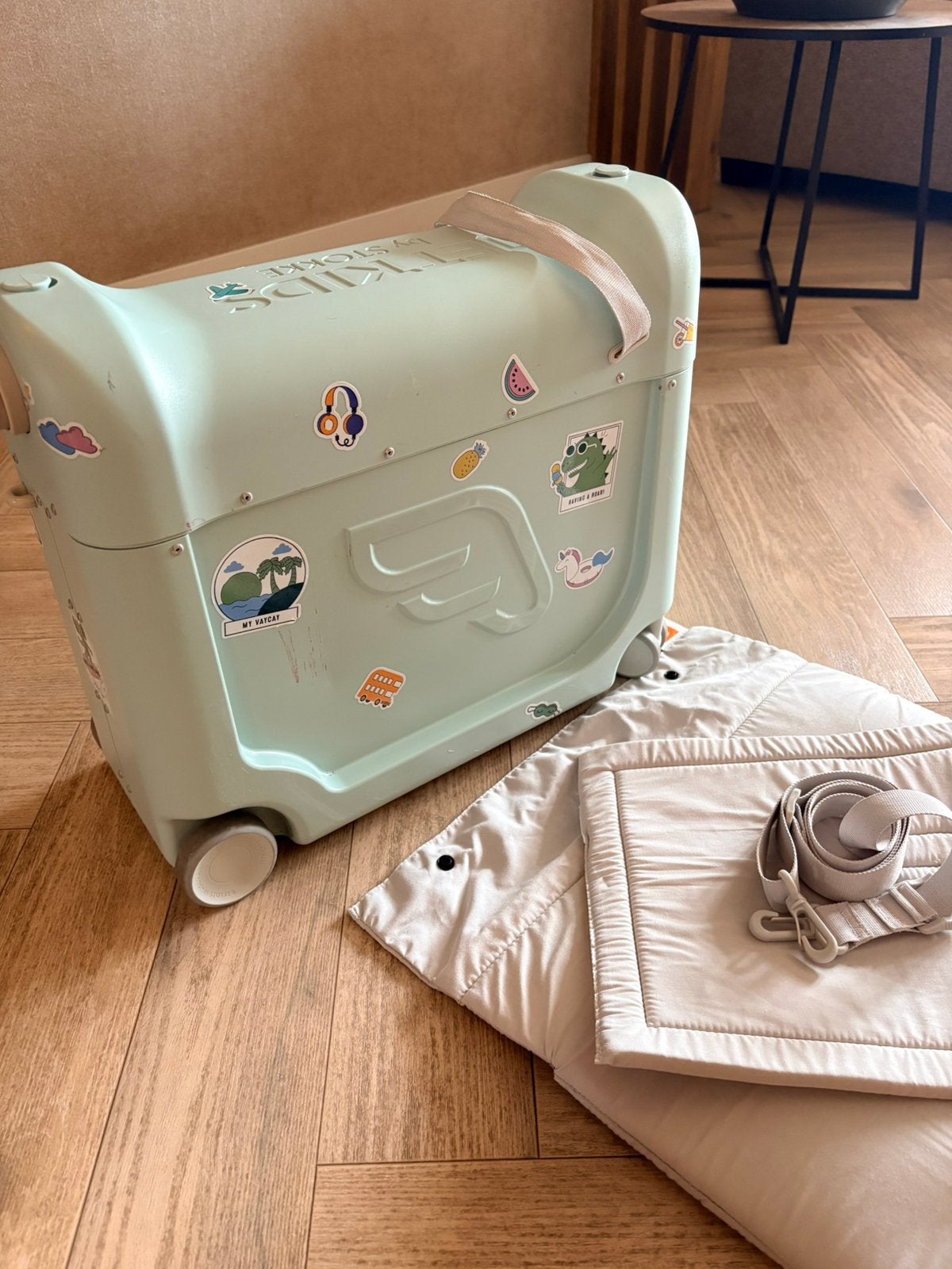 JetKids by Stokke BedBox Koffer - Mintgroen, Ophalen, Zo goed als nieuw
