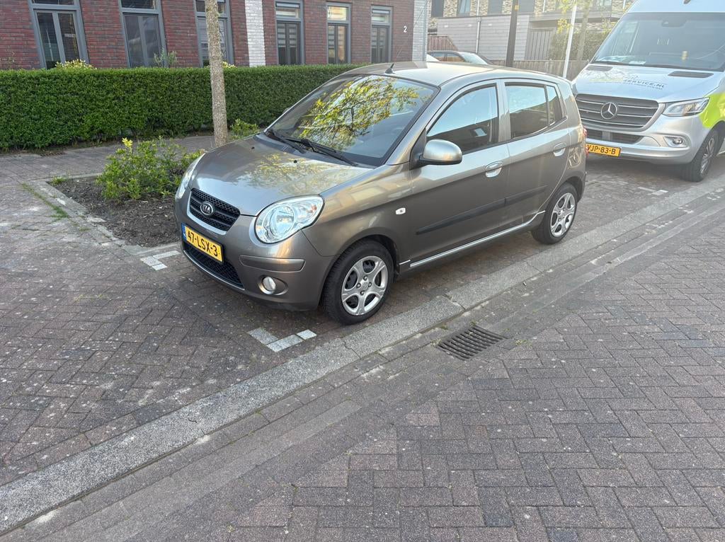 Kia Picanto 1.0 2010 Grijs, Auto's, Metallic lak, 4 cilinders, 400 kg, Origineel Nederlands