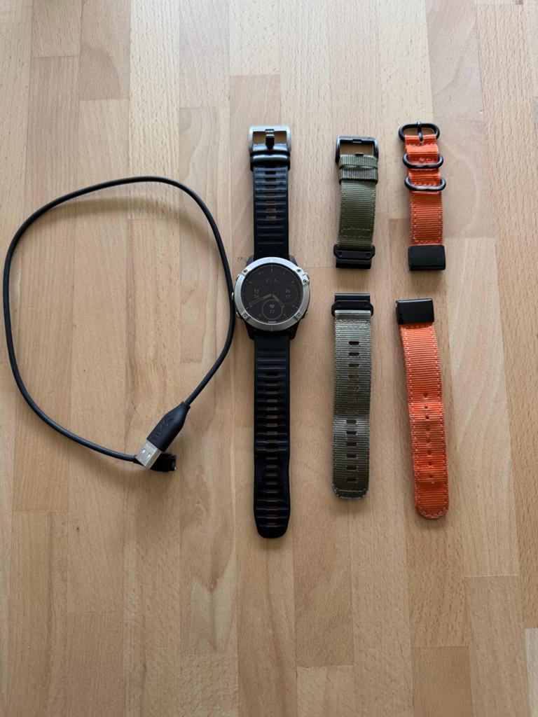 Garmin Fenix 6 Smartwatch - Inclusief Extra Bandjes, Gebruikt, Ophalen of Verzenden, Waterdicht, Android