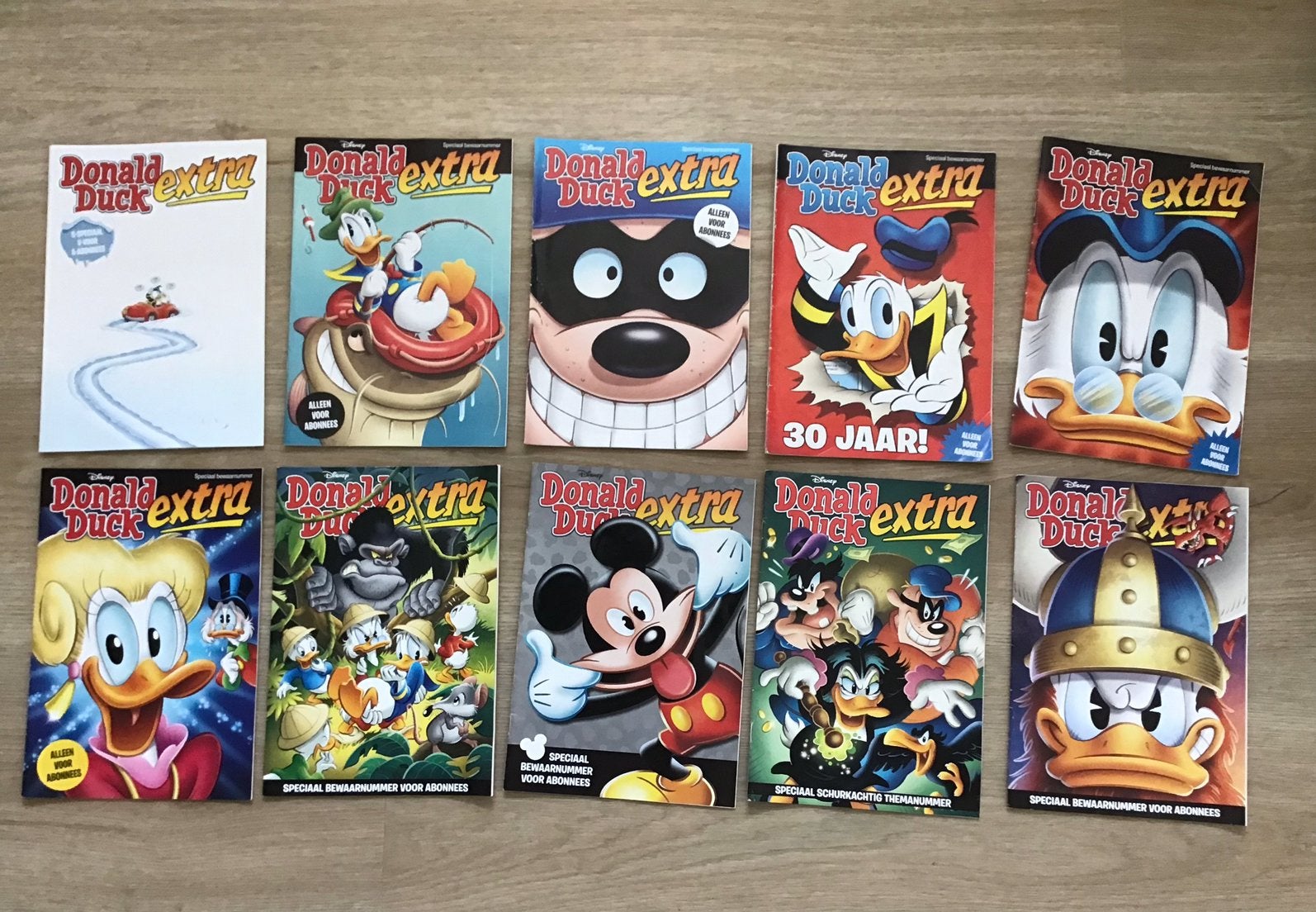 10 Donald Duck Extra Themanummers voor abonnees, Meerdere stripboeken, Ophalen of Verzenden, Zo goed als nieuw, Donald Duck / Disney